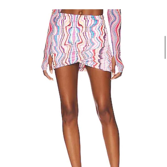 Afrm skirt - Picture 4 of 4